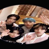 Everybody put your hands up      #StrayKids #스트레이키즈 #SKZREPLAY #FAM_KoreanVer #YouMakeStrayKidsStay