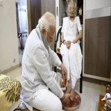 Extremely disheartened to know that Hon'ble PM Shri @narendramodi Ji's Mother; Smt. Heeraben Modi Ji passed away. I pray to Lord Shiva that her pious soul attain eternal peace. My sympathies &amp; condolences to Hon'ble PM and the other children of S
