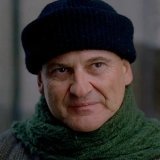 In home alone, the same actor who plays one of the bad guys plays the cop at the beginning of the movie.