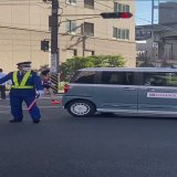 クイーンズ駅伝5区 鈴木さん(日本郵政) 鍋島さん(積水化学) 積水ユニの鍋さんが日本郵政を追う！！向こう側行けなかったの残念 @1216purply  #クイーンズ駅伝