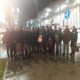 Дайчлагдсан якутчууд нутаг буцаж байна  Сэтгүүлч Станислав Софронов тэднийг аль хэдийн Якутск хотод ирчихсэн, Якутийн агаарын тээврийн компаниар өглөөний 4 цагт якутчуудын нэг хэсэг ирсэн гэж мэдэгдэв.  Фото: нийгмийн сүлжээнээс Эх сурвалж:  онлайн х