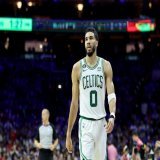 Jayson Tatum today: 24 PTS, 18 REB, 6 AST, 4 BLK  He's one of five players in NBA history to reach those marks in a playoff game. The others:   Tim Duncan Patrick Ewing Shaquille O'Neal Hakeem Olajuwon