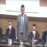 Смотрите, какой дурачок.  Депутат горсовета Новосибирска от &laquo;Единой России&raquo; Евгений Яковенко.  Говорили о нем в эфире у Сергея Бойко: