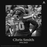 Former Browns and Jaguars DE Chris Smith died Monday at the age of 31, Cleveland confirmed in a statement.  &ldquo;Chris was one of the kindest people, teammates and friends we&rsquo;ve had in our organization."
