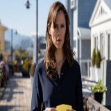 There is no denying the irresistible presence and stellar acting chops of Jennifer Garner, who is so good she nearly rescues &ldquo;The Last Thing He Told Me&rdquo; from imitation mediocrity.