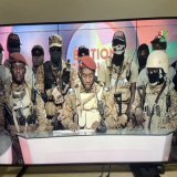 BREAKING  Burkina Faso army officer reads statement on state TV, says previous military leader Paul-Henri Damiba has been ousted, declares himself new leader. *Military coup to remove an army leader*