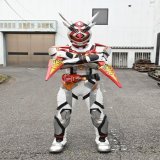 Kamen Rider Aguilera Queenbee Genome  \ud83d\udc1d Kamen Rider Gaim Ichigo Arms  \ud83c\udf53  #仮面ライダーアギレラ #仮面ライダー鎧武 #kamenriderrevice  #仮面ライダーリバイス  #ドンブラザーズ
