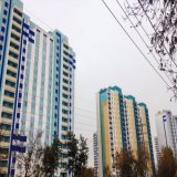 Пенсионер полмесяца прожил с трупом в квартире на Первомайке &mdash; соседи до сих пор не могут избавиться от запаха   Сотрудники управляющей компании находятся на каникулах до 9 января