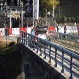 #WRC #ラリージャパン  #セントラルラリー で話題になった三河湖の熊野神社  あの神社前のジャクションをターンしていく、勝田貴元／アーロン・ジョンストンと、#GRYaris Rally1 HYBRID。  #日本の道を走るラリーカー  午後も #RallyJapan をお楽しみください  #WRCjp