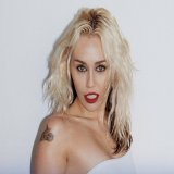 SMASH HIT! &ldquo;Flowers&rdquo;, de Miley Cyrus, se tornou a can&ccedil;&atilde;o mais r&aacute;pida da hist&oacute;ria a atingir 100 milh&otilde;es de streams no Spotify
