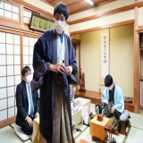 [第35期竜王戦七番勝負第5局 藤井聡太竜王－広瀬章人八段] 熱を帯びる第5局、藤井竜王の\u25b3３三桂に広瀬八段が長考、そのまま69手目を封じて1日目を終えました（若杉）  \u25bd写真で観る竜王戦第5局で1日目を振り返る   #藤井聡太 #広瀬章人 #竜王戦