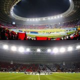 Ну а осенью был матч Спартак-Барселона и еще один великий перф Фратрии: 80.000 модулей, 18&nbsp;км потраченной ткани, более 10.000$ - благодаря всему этому мир увидел шикарное хорео на все &laquo;Лужники&raquo;! Никто и никогда не делал этого ранее и