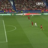 Vin&iacute;cius J&uacute;nior se pla&icirc;t face &agrave; Liverpool       #UCLvideo | #UCL | #Vinicius | #LIVRMA J-