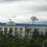 Бердянск, Запорожская область. У русских оккупантов очередная бавовна в районе морского порта. Судя по часам, 30 минут назад.