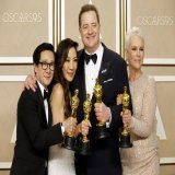 Ke Huy Quan, Michelle Yeoh, Brendan Fraser and Jamie Lee Curtis pose with their #Oscars.