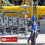 Россия и Украина | Германия приостанавливает одобрение &laquo;Северного потока &mdash; 2&raquo;: какую роль в кризисе играет спорный газопровод? Составление Мир новостей Би-би-си 22 февраля 2022 г.