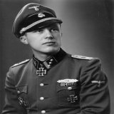 Родной брат Сергея Владимировича Михалкова, автора гимна СССР и России, дядя знаменитого режиссёра Никита Михалкова, служил в войсках СС с 1941 по 1945 год.дивизия СС"Мертвая голова"( &laquo;Totenkopf&raquo;) Михаил родился в самом конце 1922 года и 