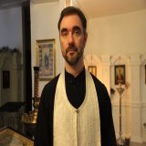 Одна минута в Крещенской купели.  Советы священника   Приближается Христианский праздник - Крещение Господне. В ночь с 18 на 19 января проводится обряд погружения в подготовленные иордани. По поверью, вода в водоемах становится святой и приобретает о