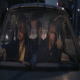 Dans le Paris de 1980, un groupe de jeunes de banlieue voit son quotidien basculer lorsqu’un de leurs amis est agressé par une bande de skinheads. Les tensions montent et la violence entre les groupes s’intensifie. Le film LES RASCALS, c’est dispo.
