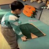 Can you try this #موضي_الشمراني #ร้องข้ามกําแพง #السعوديه_الامارات #سكربت24 #StrayKids