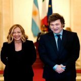 "A pocas semanas de mi visita en Argentina he recibido hoy en el Palazzo Chigi al Presidente de la Rep&uacute;blica Argentina @jmilei.  La discusi&oacute;n ha constituido la ocasi&oacute;n para reiterar la voluntad en com&uacute;n de reforzar a&uacut