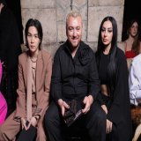&mdash; #SUGA junto a Sam Smith y  Charli XCX en el fashion show de Valentino.   #SUGAxValentinoCouture HAUTE COUTURE WITH SUGA #SUGAatParisFashionWeek