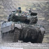 Лукашенко рассказал, как танк Leopard разлетелся на куски