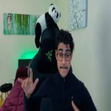 Cela fait quelques jours que j'ai re&ccedil;u le fauteuil Razer de la gamme Enki Pro, c'est juste une dinguerie merci encore @RazerFrance  gr&acirc;ce &agrave; vous, je peux jouer toute la journ&eacute;e de mani&egrave;re confortable avec ce si&egrav