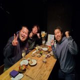これはいつもの飲み会の撮影だったのに、ともしげさんがずっとカメラ目線で話してたからカットか。 #M1アナザーストーリー
