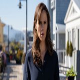 Review: Jennifer Garner stars in &ldquo;The Last Thing He Told Me,&rdquo; an Apple TV+ adaptation of Laura Dave&rsquo;s novel about a woman whose husband vanishes when the startup he works at is revealed to be a scam