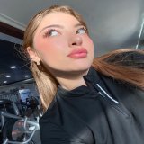 Dertlikom selfie mn dak jenb li makanhmlch. \ud83d\ude21\ud83d\ude4a am at the gym wtb ? \u2600\ufe0f