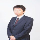 > でも中には藤井（聡太）竜王のように、冒険するタイプの棋士もいます。彼は毎回、メニューを見て決める。将棋でも新しい指し手に挑戦するなど研究熱心なので、初めてのものを試して幅を広げたいタイプなんでしょうね。考え方が若い。