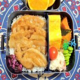 本日の長男弁当  #お弁当  #お弁当記録  おはようございます ⦦(&deg;Ꚁ&deg;\u232f)⦦ﾊｧ?今日晴れると思ってた&hellip;  は木曜日からのようです。  今夜は、コロンビア戦