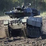 США, Британия и Польша давят на Германию по вопросу предоставления танков, тогда как ФРГ хочет сохранить "особые отношения с Россией".  А не хочет ли Германия дать танки России &mdash; отношения сразу станут &mdash; БРАТСКИМИ!