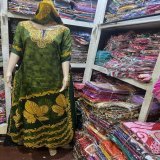 I take God beg you retweet this for me   Do you want an outfit you can easily wear as casual wear? Worry no more ..our Kaftan is here for you   Price: #4,000  To shop, dm or whatsapp   Available in different prints and colors   It comes with a scarf