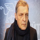 Александра Невзорова заочно приговорили к 8 годам колонии и заочно посадили по статье 207.3 УК РФ.