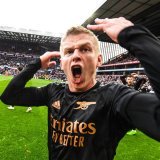 Zinchenko entered the Premier League&rsquo;s  Hall of Fame yesterday   He became the SIXTH Ukrainian  ever to score in the PL  He&rsquo;s just 9 off top spot   Rebrov (10 ) Shevchenko (9 ) Yarmolenko (8 ) Voronin (5 ) Mykolenko + Zinchenko (1 )  On t