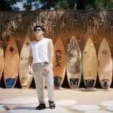 SINGTO went together with P'Jane &amp; the Japanese staff team, to seaside &amp; also visited tiger farm at Sriracha, Cholburi.  Singto sent a HBD greeting to his Japanese nephew &amp; niece.