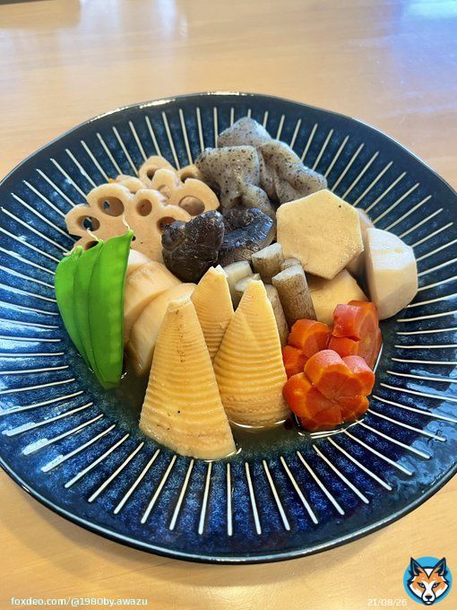 煮しめ出来ました。 たまには煮物の作らなきゃ  #料理記録 #料理好きな人と繋がりたい  #料理好きと繋がりたい  #おうちごはん  #Twitter家庭料理部 #お腹ペコリン部 #家庭料理　 #料理好き #晩御飯 #料理男子 #お弁当