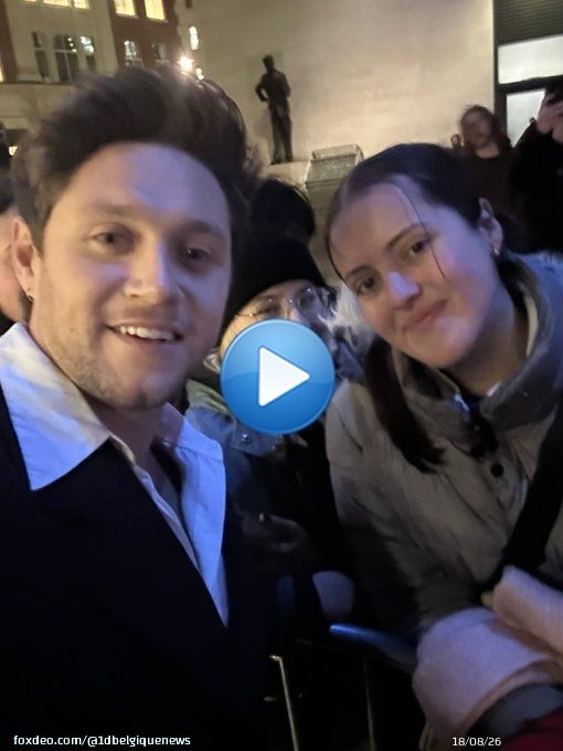 Niall meeting and taking pictures with some fans tonight    @sidnieg_
