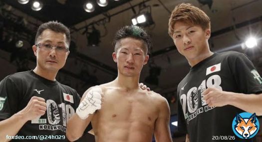 井上拓真選手最高 ハラハラしたしたが、無事兄のベルトを取り返しました 本当いい兄弟です！いい家族！ つぎは拳四朗選手ですね！  頑張れ  無人ホルモン直売所 元気に営業中！ ご来店心よりお待ちしております #井上尚弥 #井上拓真 #拳四朗 #ボクシング #ホルモン #無人ホルモン