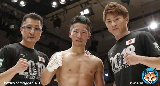 井上拓真選手最高 ハラハラしたしたが、無事兄のベルトを取り返しました 本当いい兄弟です！いい家族！ つぎは拳四朗選手ですね！  頑張れ  無人ホルモン直売所 元気に営業中！ ご来店心よりお待ちしております #井上尚弥 #井上拓真 #拳四朗 #ボクシング #ホルモン #無人ホルモン