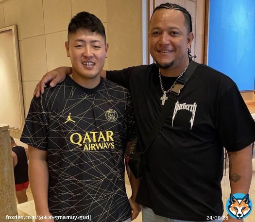 岡本和真、ミゲル・カブレラとツーショット  【ベネズエラ代表  ミゲル・カブレラ】 通算成績 打率.308 本塁打507本 3088安打1847打点OPS.908