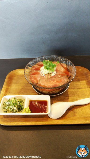 今回は静岡県藤枝市[花枇]さんで、冷製ローストビーフ（鰹）頂きました