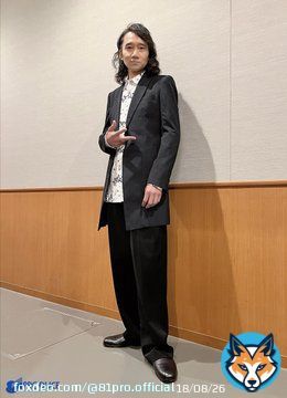 「#銀河英雄伝説 誕生40周年記念 アニバーサリーイベント〜振り返る40年の歴史〜」夜の部に、#三木眞一郎(シェーンコップ役／#ノイエ銀英伝)が登壇いたしました！ お足元の悪い中、お越し下さった皆さま、誠にありがとうございました！ 今後の展開もどうぞお楽しみに (宮野真守さんとのお写真も)
