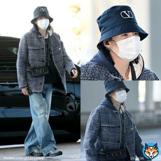 SUGA again is wearing valentino, the same when he went to Japan   HAVE A SAFE FLIGHT YOONGI  #SUGA #AgustD #슈가