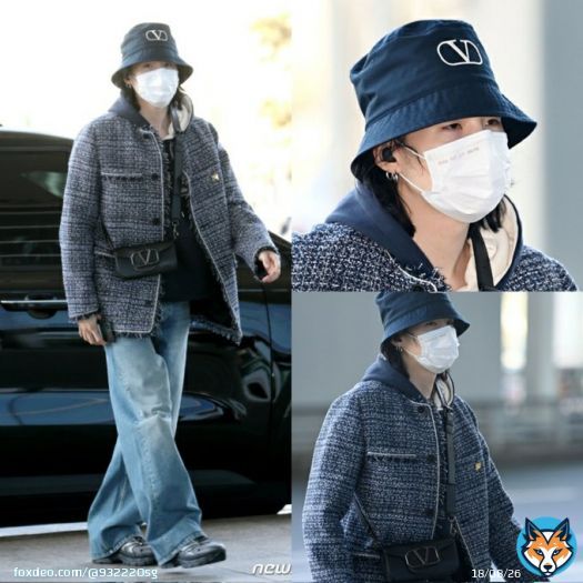 SUGA again is wearing valentino, the same when he went to Japan   HAVE A SAFE FLIGHT YOONGI  #SUGA #AgustD #슈가