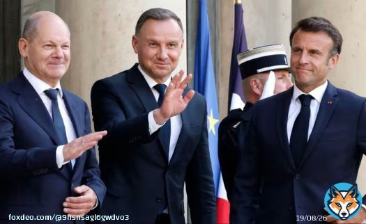 Франция, Германия и Польша обещают долгосрочную поддержку Украины, &ndash; FT.  Значит точно решили до последнего хохла.  А Шольц как-то вяло зигует, не находите?