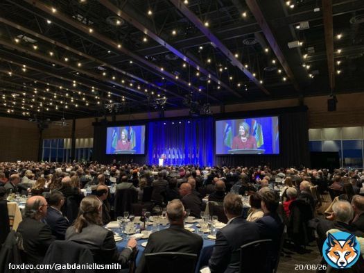 Wow! 1,100 people in Edmonton showed up tonight to support the UCP. Together, we will stand up for Alberta and win in the next election.  #cdnpoli #abpoli #ableg.