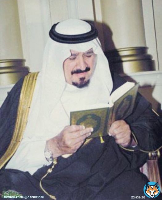 اللهم في هذه الليله المباركه عطّر قبر #سلطان_بن_عبدالعزيز برائحة الجنة اللهم أرحم تلك النفس الطيبة ، اللهم أرحمه وأغفرله واجعله من الضاحكين المستبشرين بالجنه.. #ليلة_القدر #العشر_lلاواخر